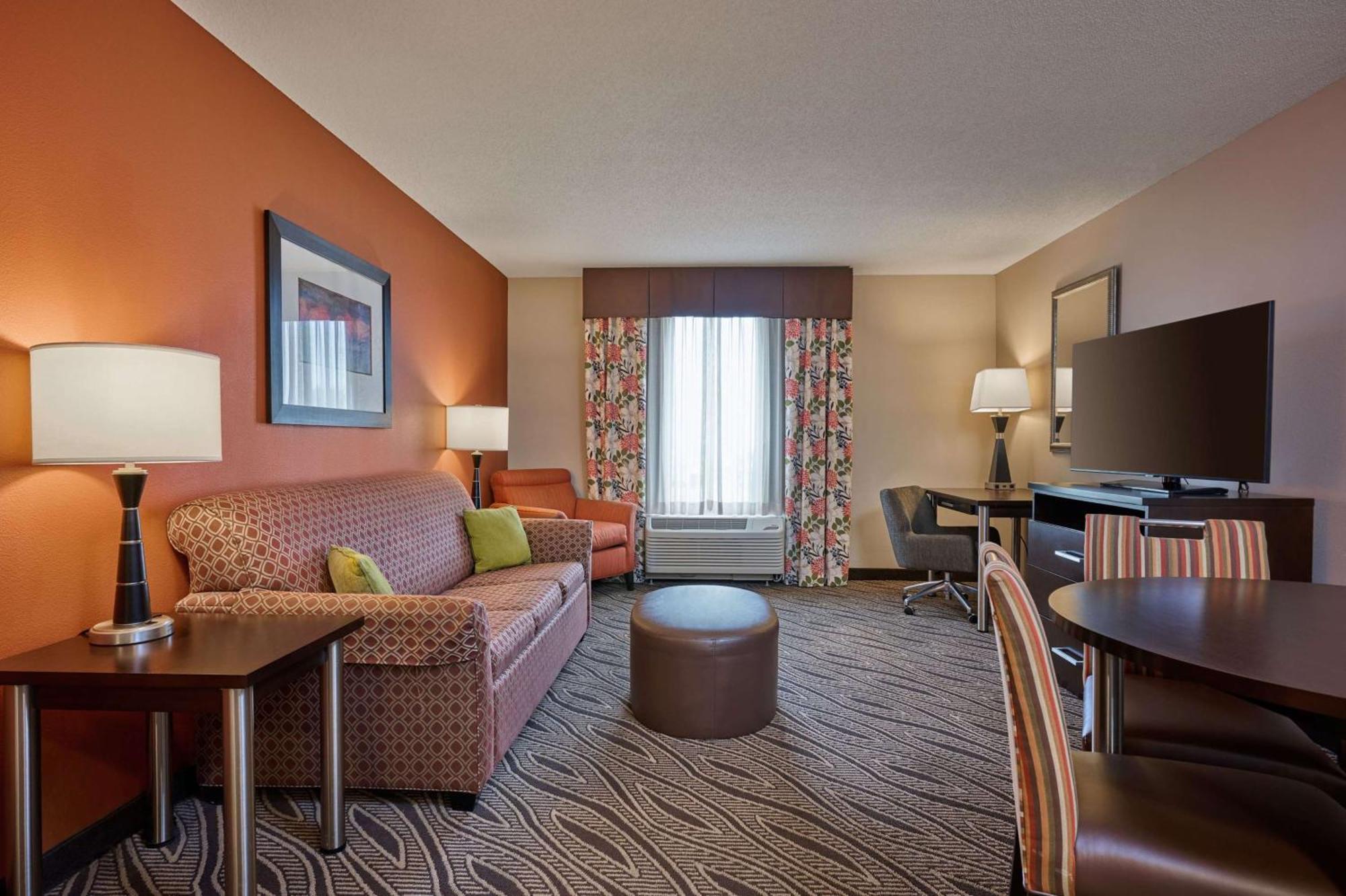 Hampton Inn Evansville Airport Exterior photo