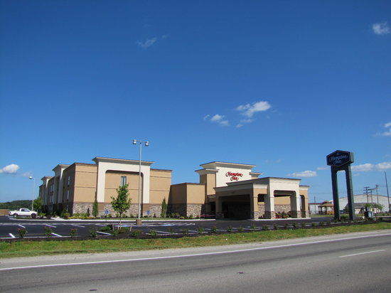 Hampton Inn Evansville Airport Exterior photo